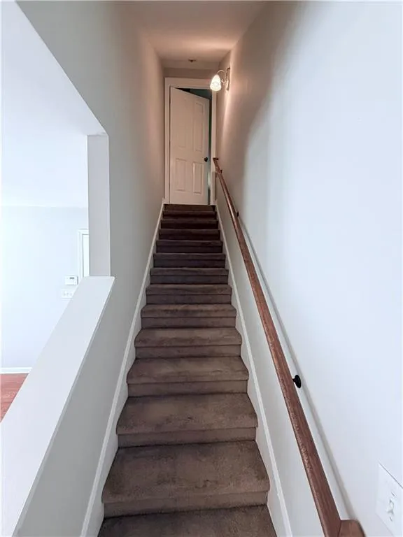 3816 Landing Terrace Loganville, GA 30052