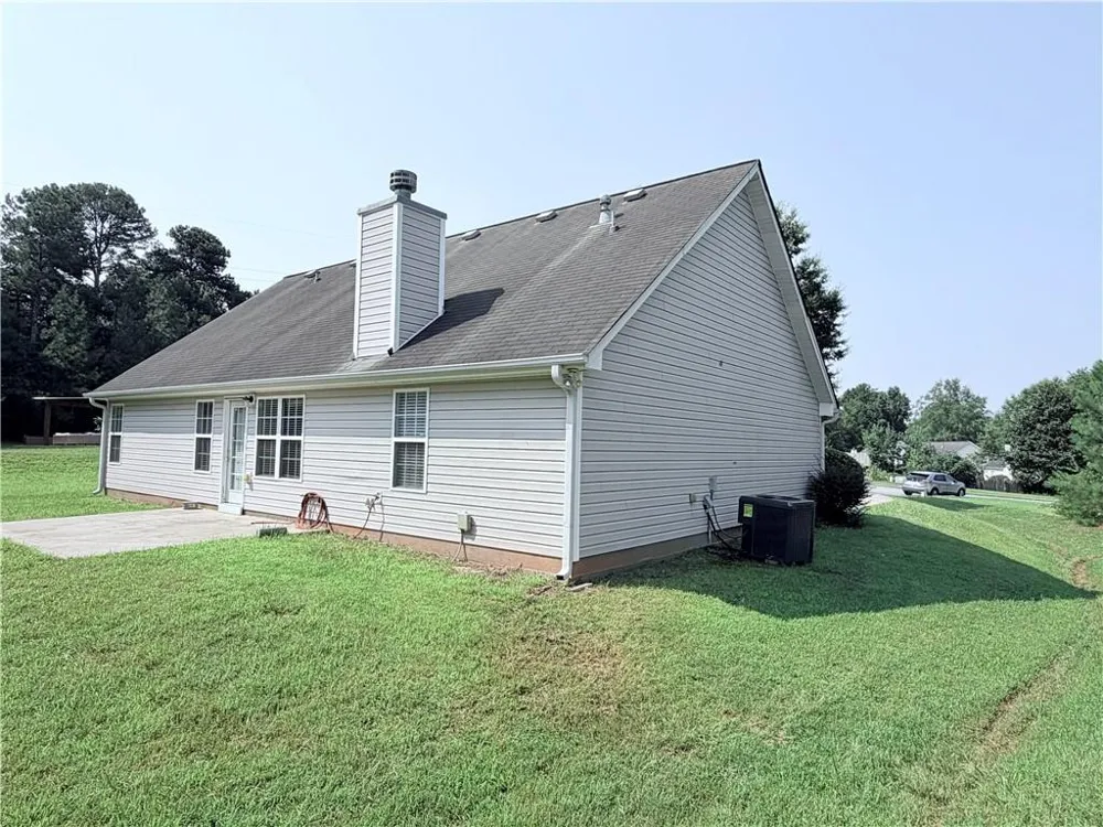 3816 Landing Terrace Loganville, GA 30052