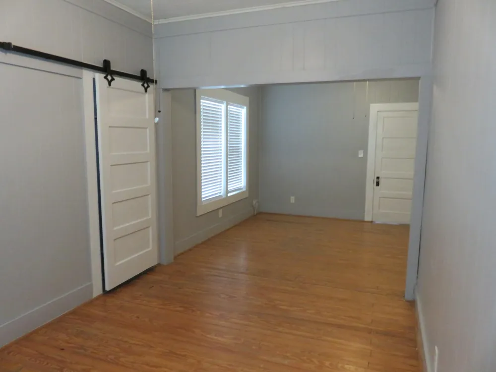 1719 Grand Avenue Liberty, TX 77575
