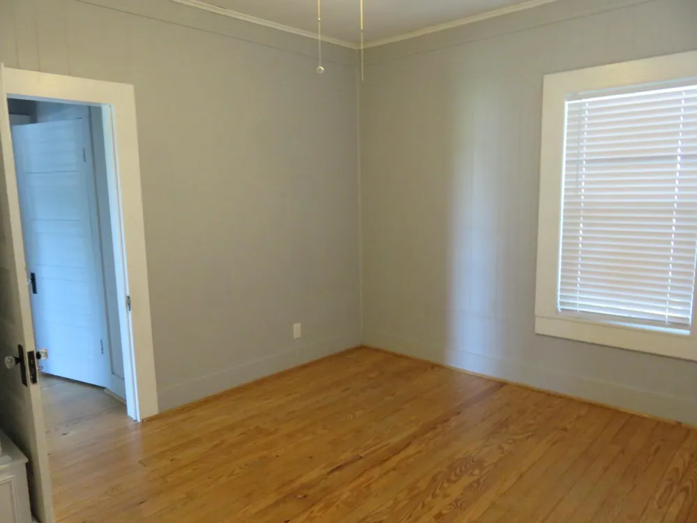1719 Grand Avenue Liberty, TX 77575