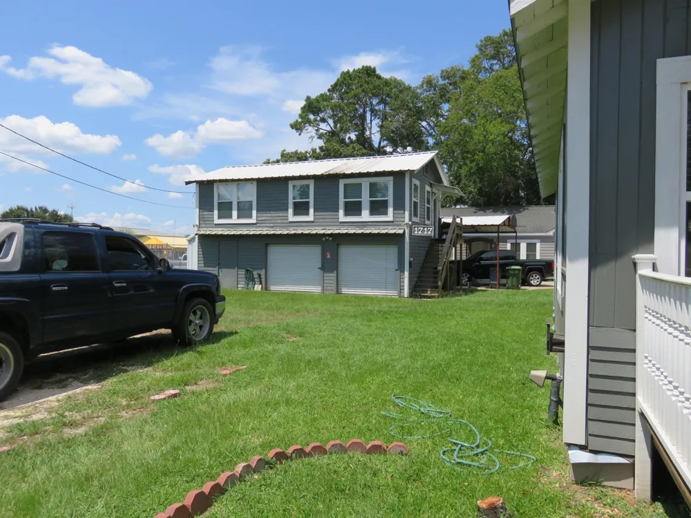 1719 Grand Avenue Liberty, TX 77575