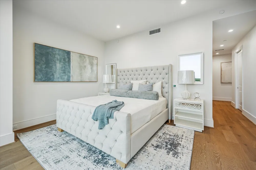 5656 San Felipe Street #606 Houston, TX 77056