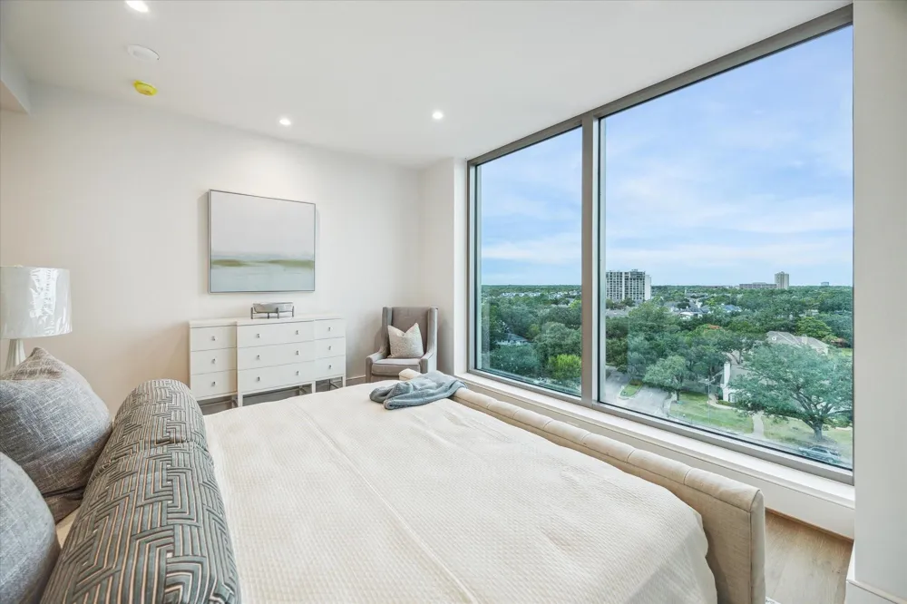 5656 San Felipe Street #606 Houston, TX 77056