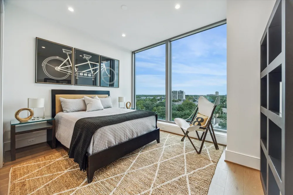 5656 San Felipe Street #606 Houston, TX 77056