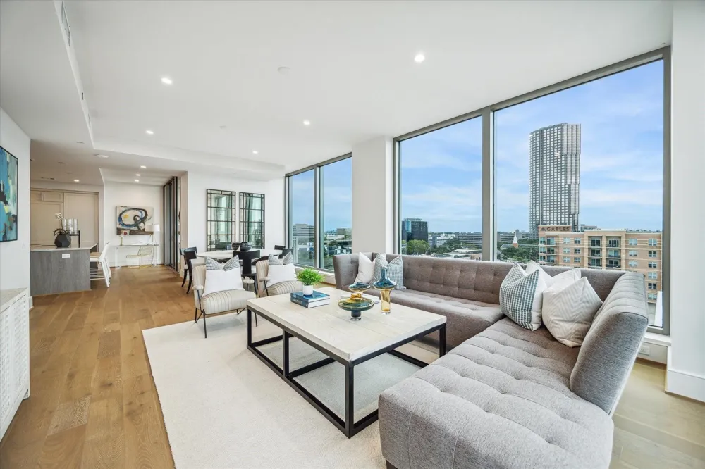 5656 San Felipe Street #606 Houston, TX 77056