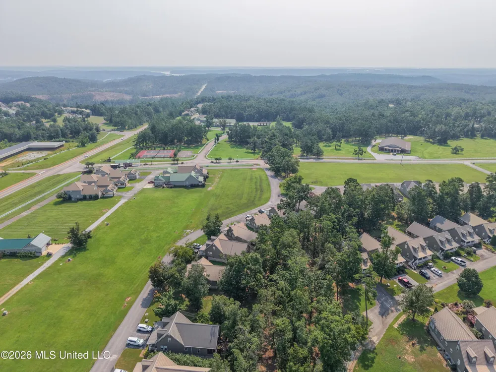 27 Pearl Parkway Iuka, MS 38852