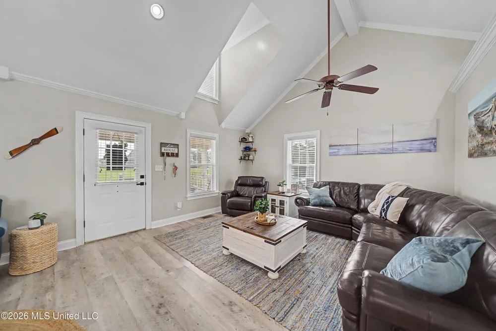 27 Pearl Parkway Iuka, MS 38852