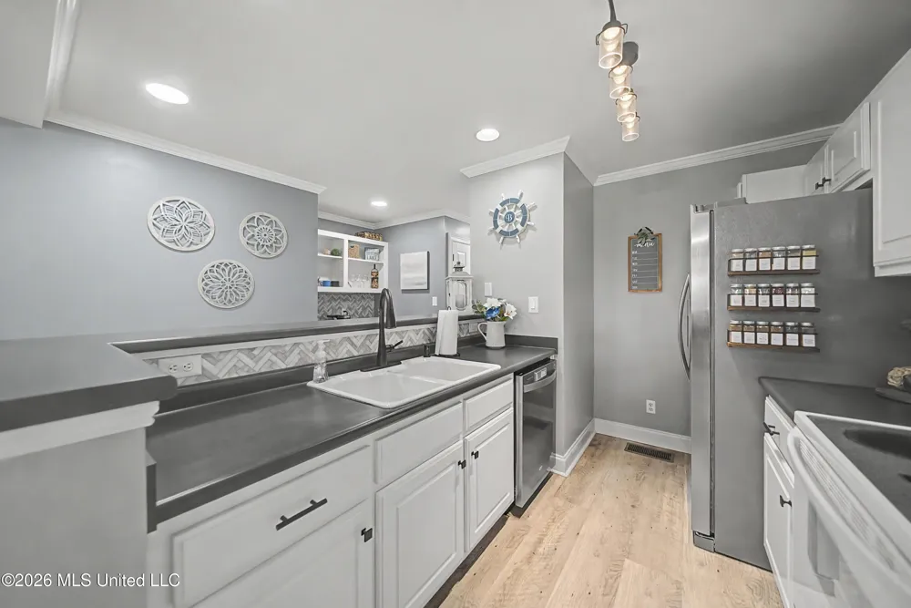 27 Pearl Parkway Iuka, MS 38852