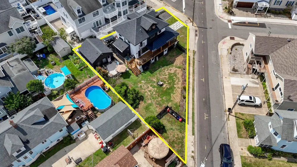 225 W Lavender Road Wildwood Crest, NJ 08260