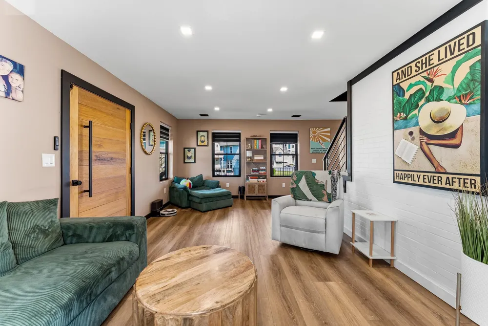 225 W Lavender Road Wildwood Crest, NJ 08260