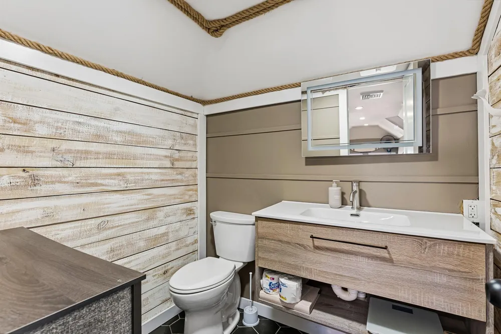 225 W Lavender Road Wildwood Crest, NJ 08260