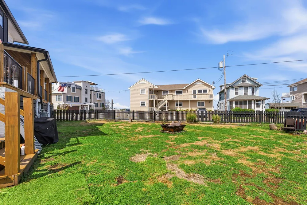 225 W Lavender Road Wildwood Crest, NJ 08260
