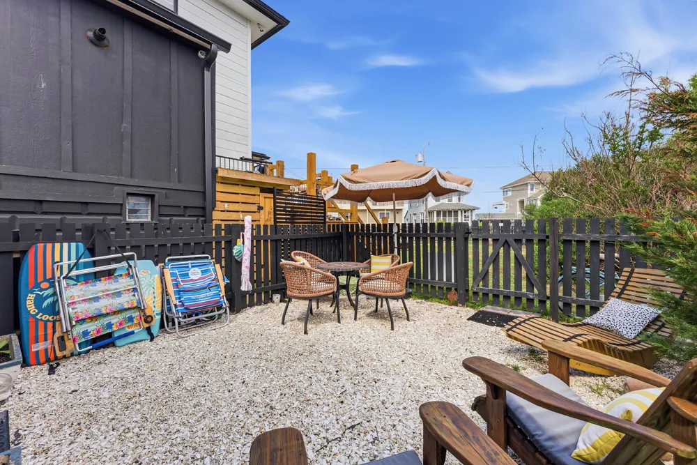 225 W Lavender Road Wildwood Crest, NJ 08260