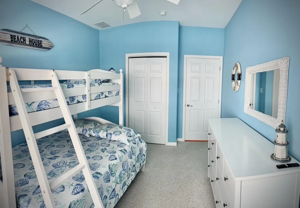 216 E Roberts Avenue Wildwood, NJ 08260