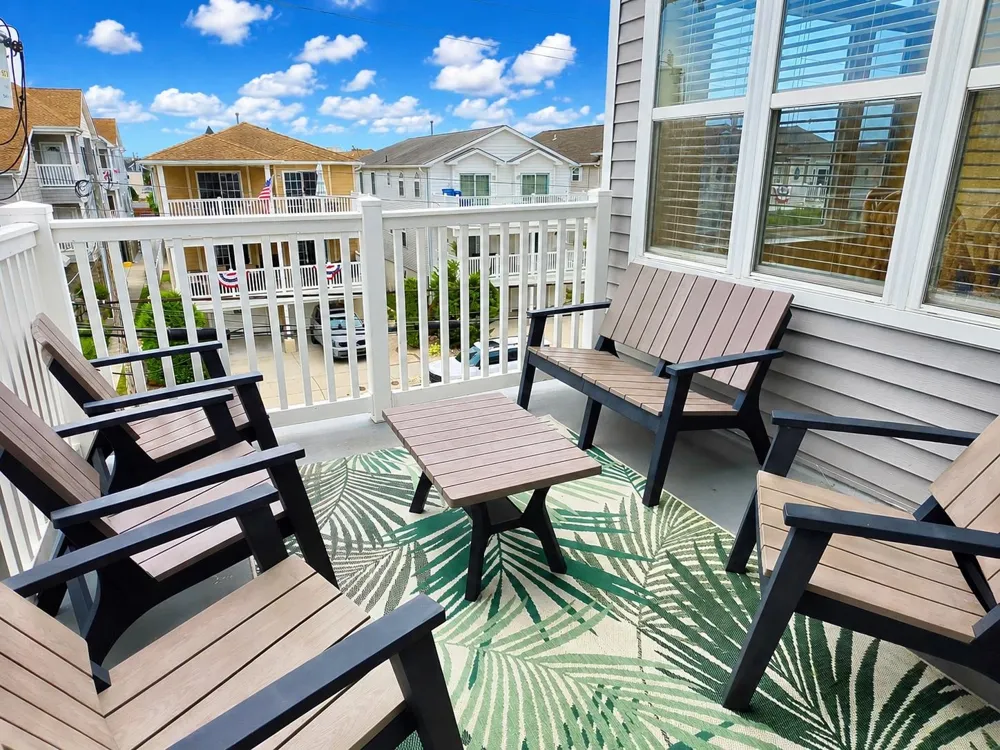 216 E Roberts Avenue Wildwood, NJ 08260