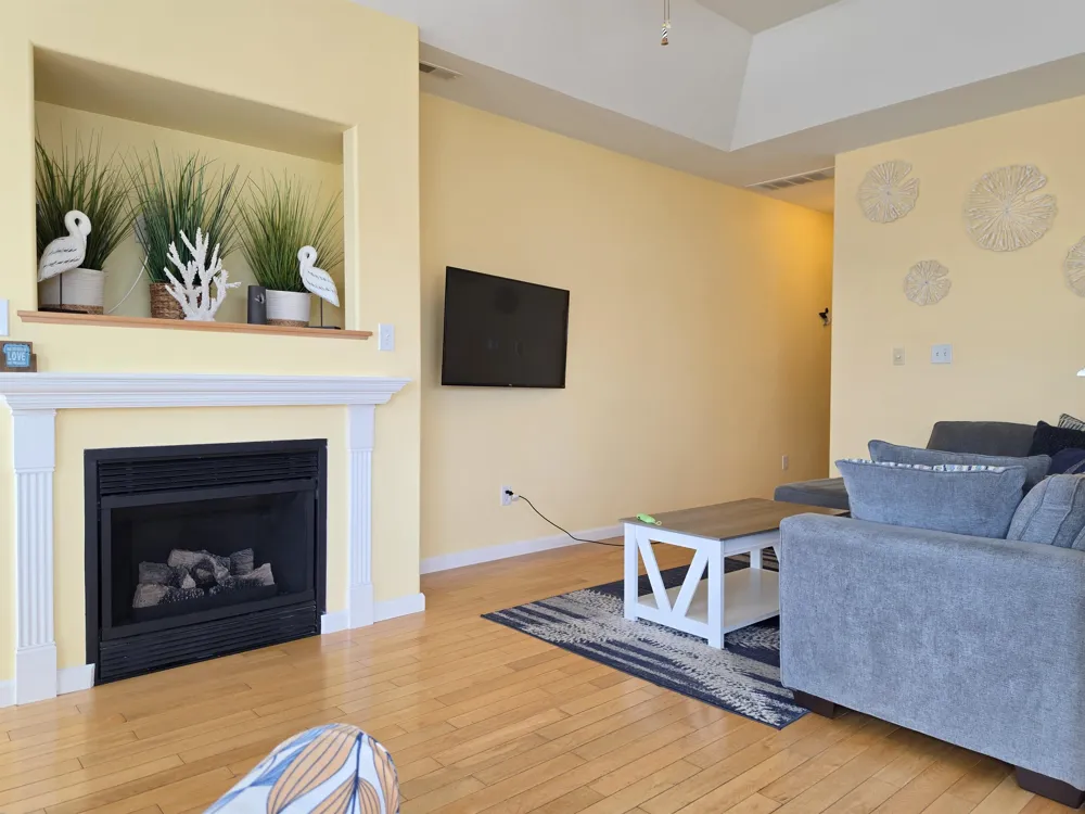 216 E Roberts Avenue Wildwood, NJ 08260