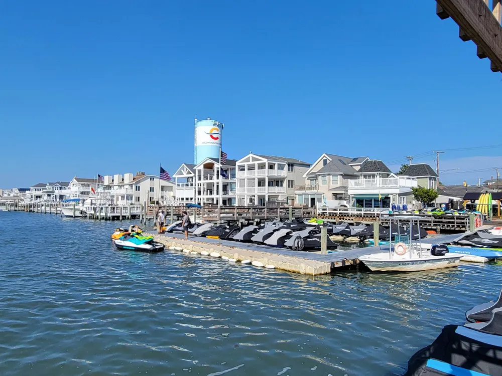 216 E Roberts Avenue Wildwood, NJ 08260