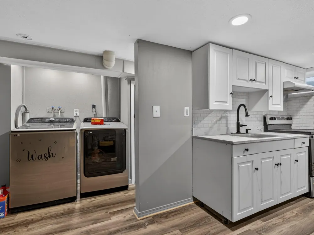 1406 Lincolnway La Porte, IN 46350