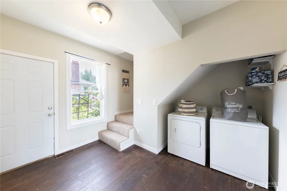 226 5th Street Mount Vernon, WA 98273