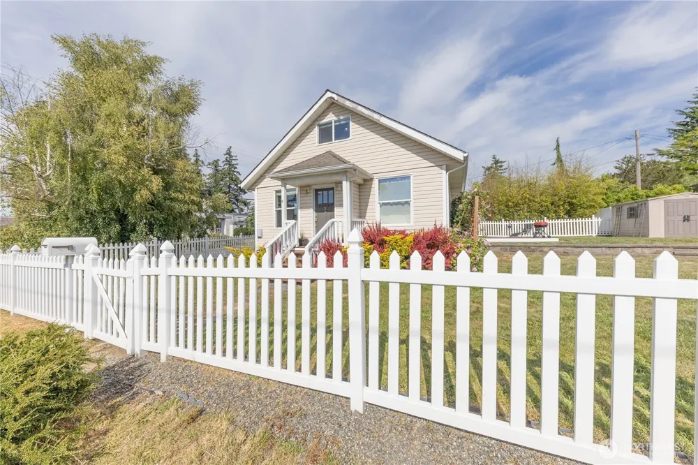 226 5th Street Mount Vernon, WA 98273