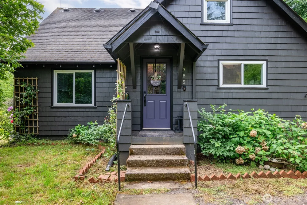 355 Slide Creek Road Longview, WA 98632