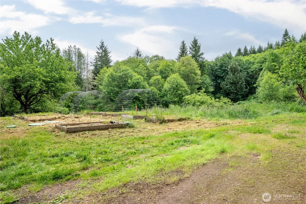 355 Slide Creek Road Longview, WA 98632