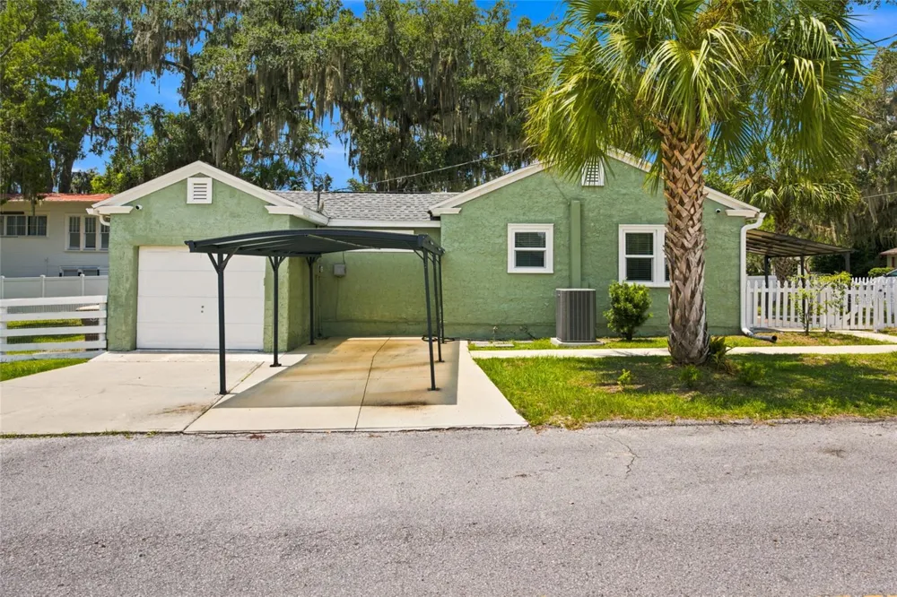 742 SE 12TH STREET ocala, FL 34471