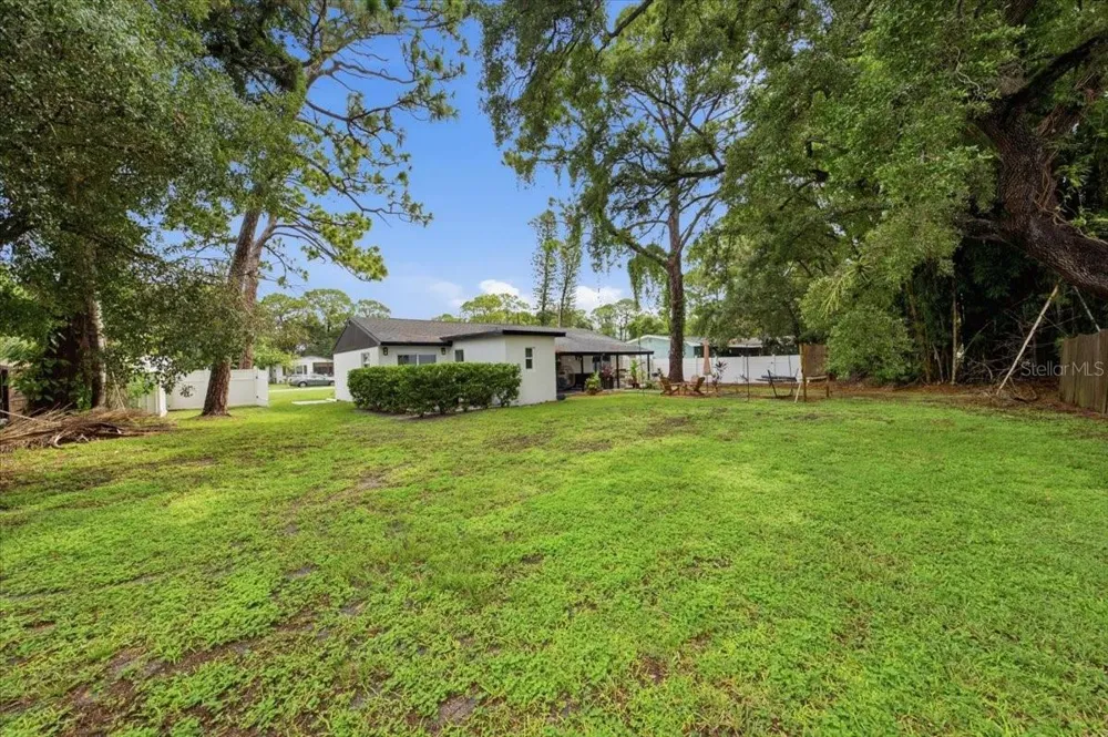 6350 60TH AVENUE St Petersburg, FL 33709