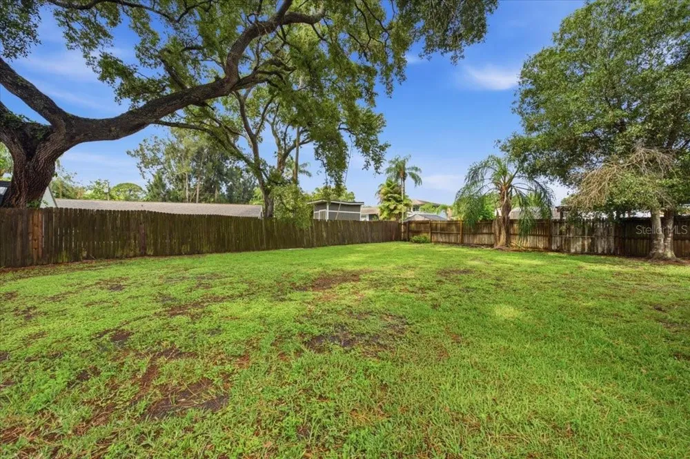 6350 60TH AVENUE St Petersburg, FL 33709