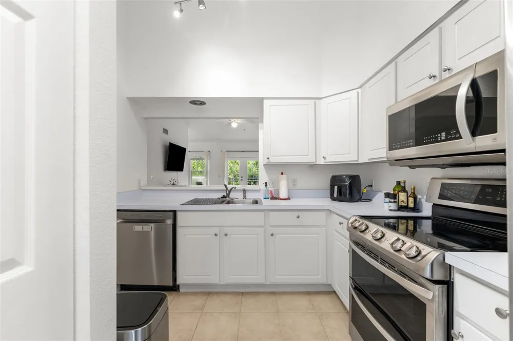9124 SW 51ST ROAD #302 Gainesville, FL 32608