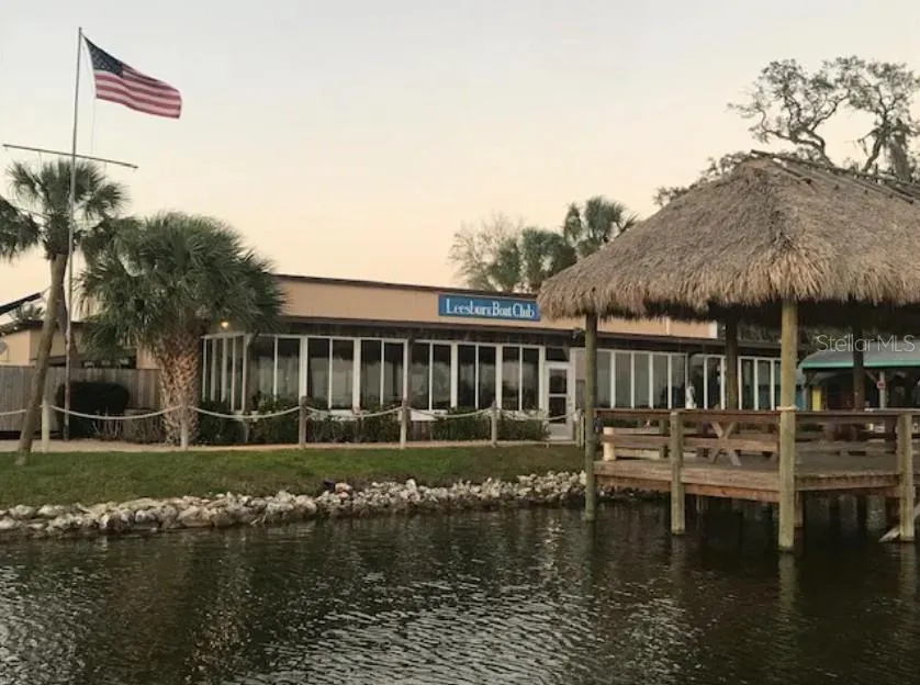 8646 OAKSTONE CIRCLE Leesburg, FL 34788