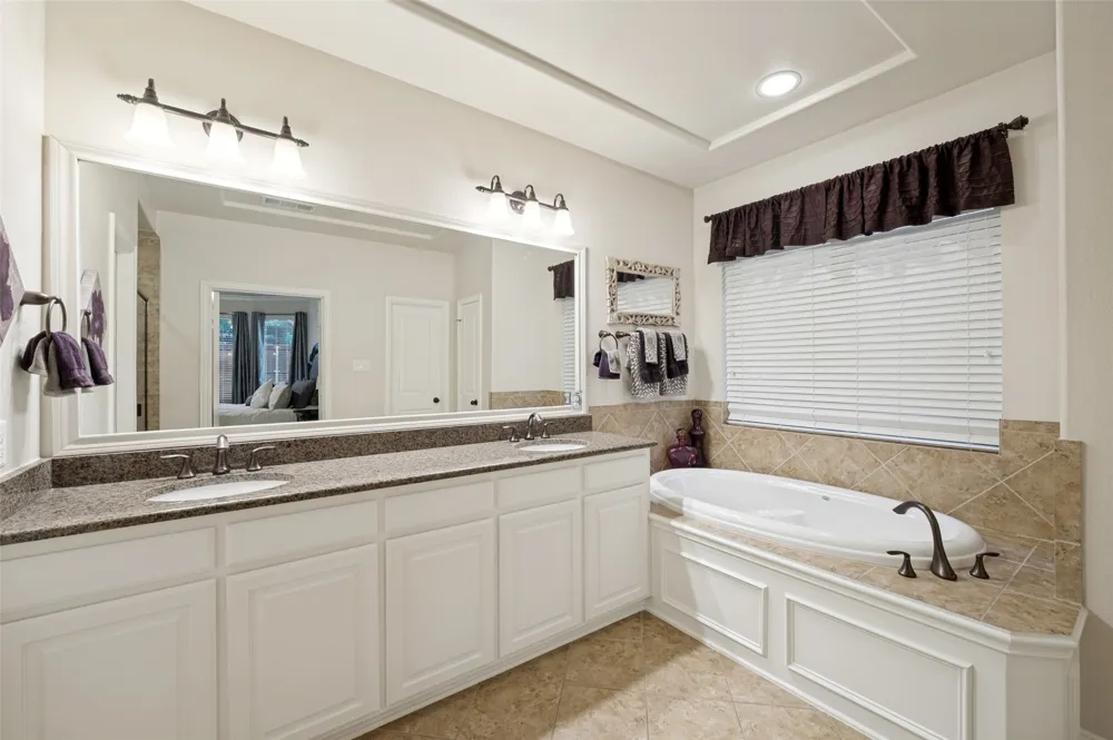 3108 Stonefield The Colony, TX 75056