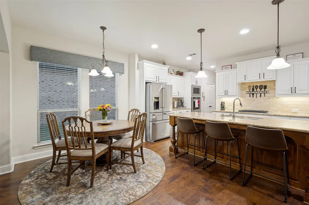 3108 Stonefield The Colony, TX 75056