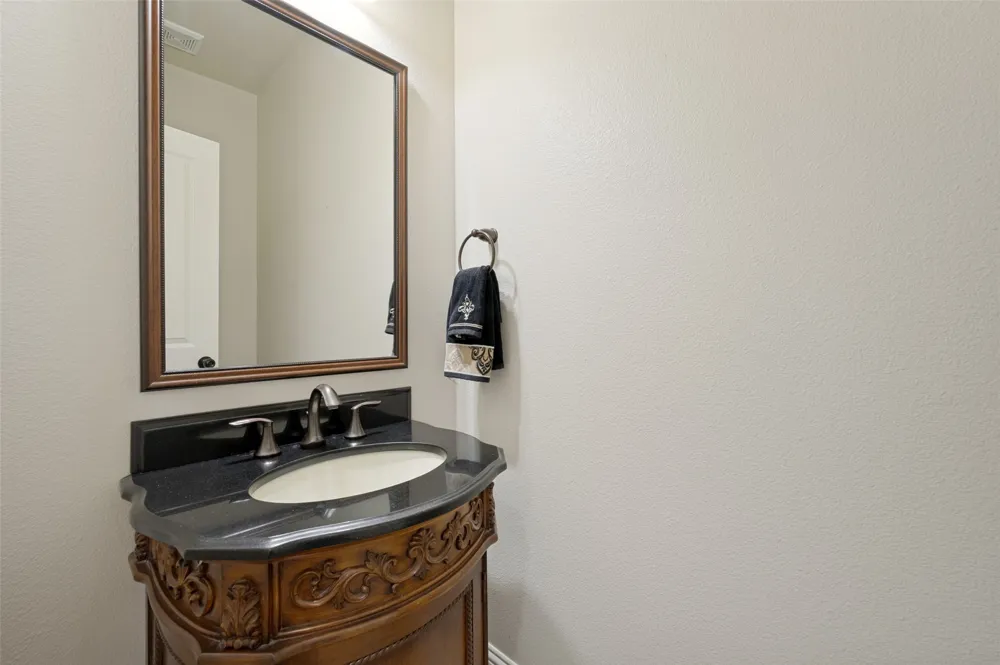 3108 Stonefield The Colony, TX 75056
