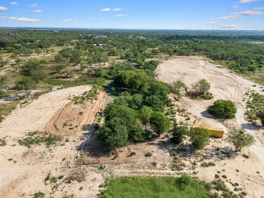 3059 Wright Carpenter San Antonio, TX 78221