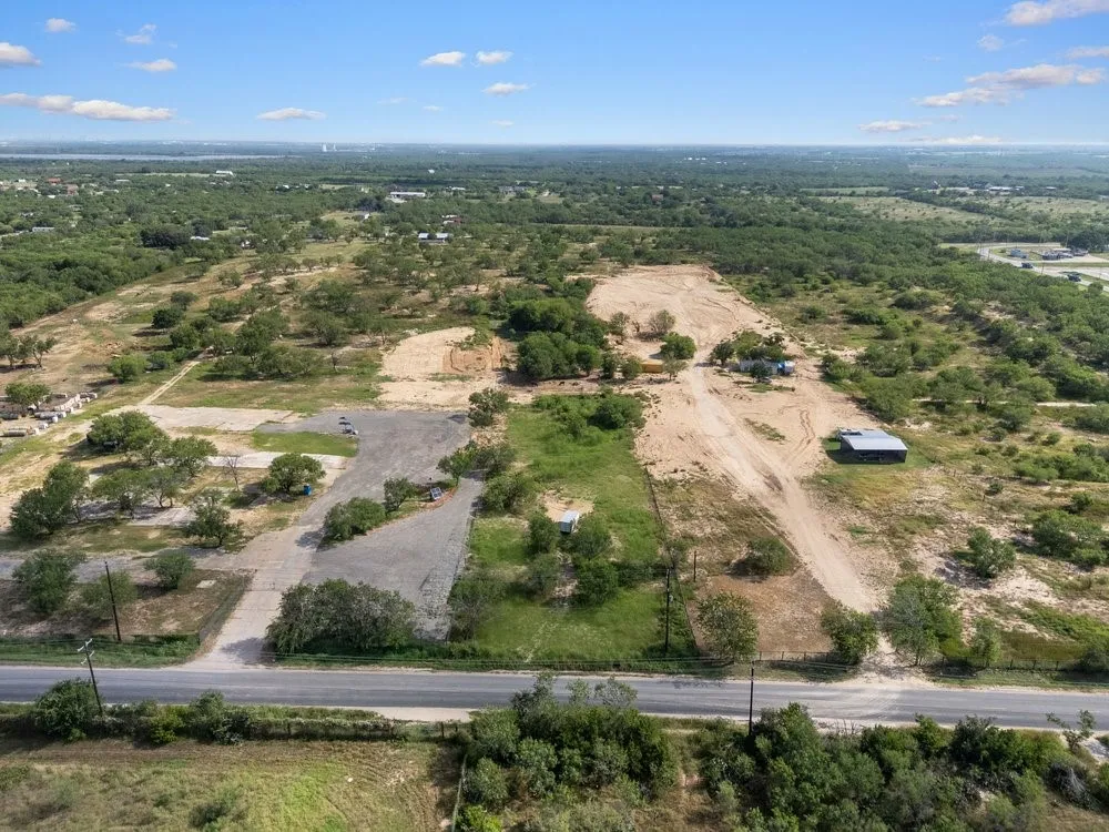 3059 Wright Carpenter San Antonio, TX 78221