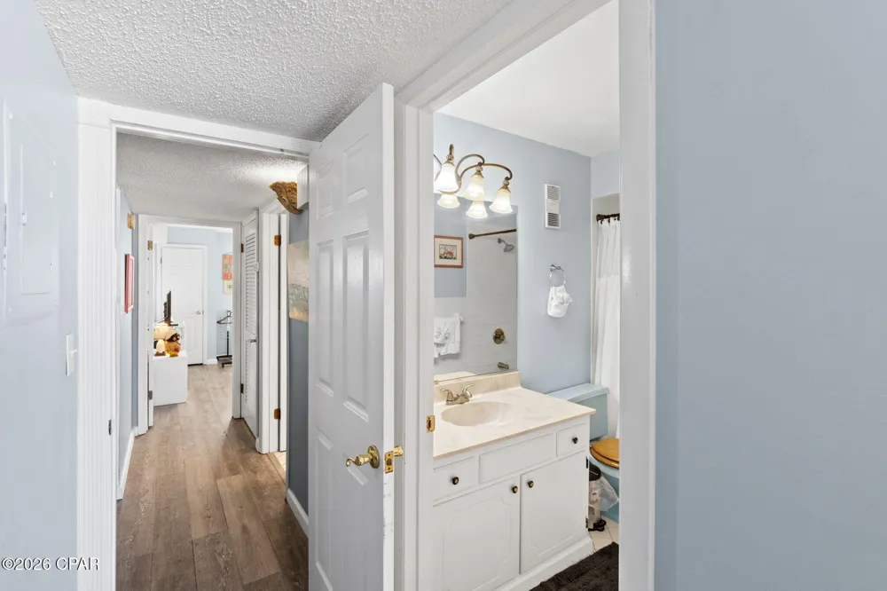 5801 Thomas Drive #704 Panama City Beach, FL 32408
