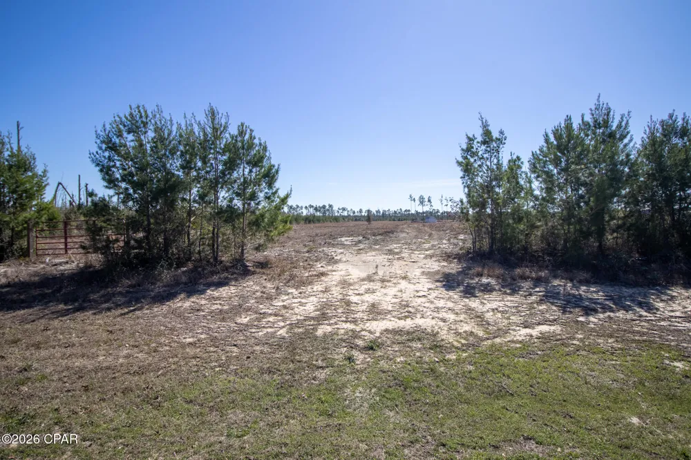 7614 E Florida 20 Youngstown, FL 32466