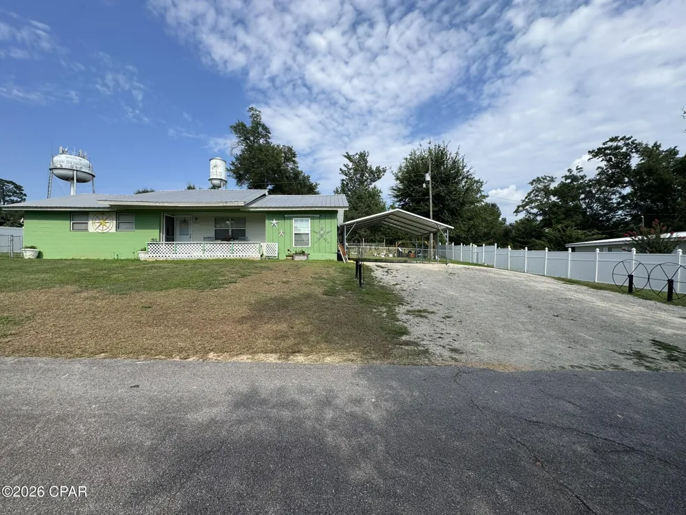 2062 Dollar Lane Sneads, FL 32460