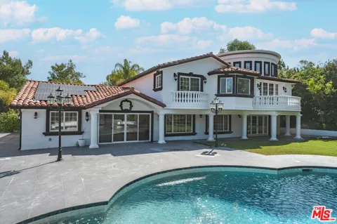3856 Vista Linda Drive