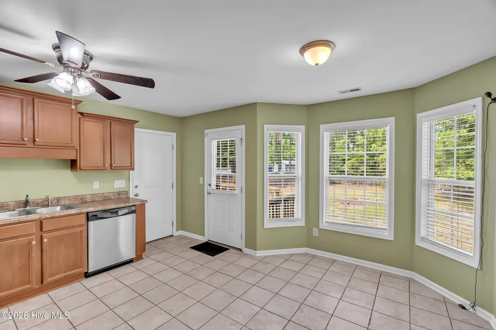 477 Sand Ridge Road Hubert, NC 28539