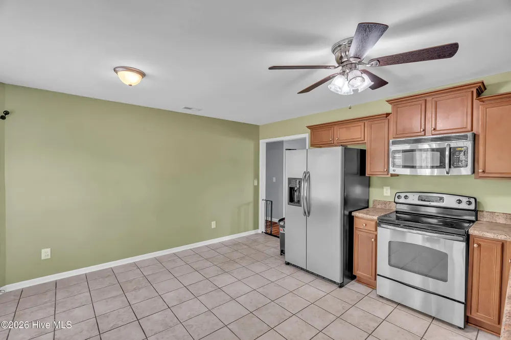 477 Sand Ridge Road Hubert, NC 28539