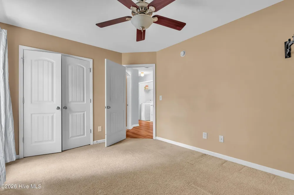 477 Sand Ridge Road Hubert, NC 28539