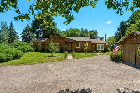 115 Chateau Lane