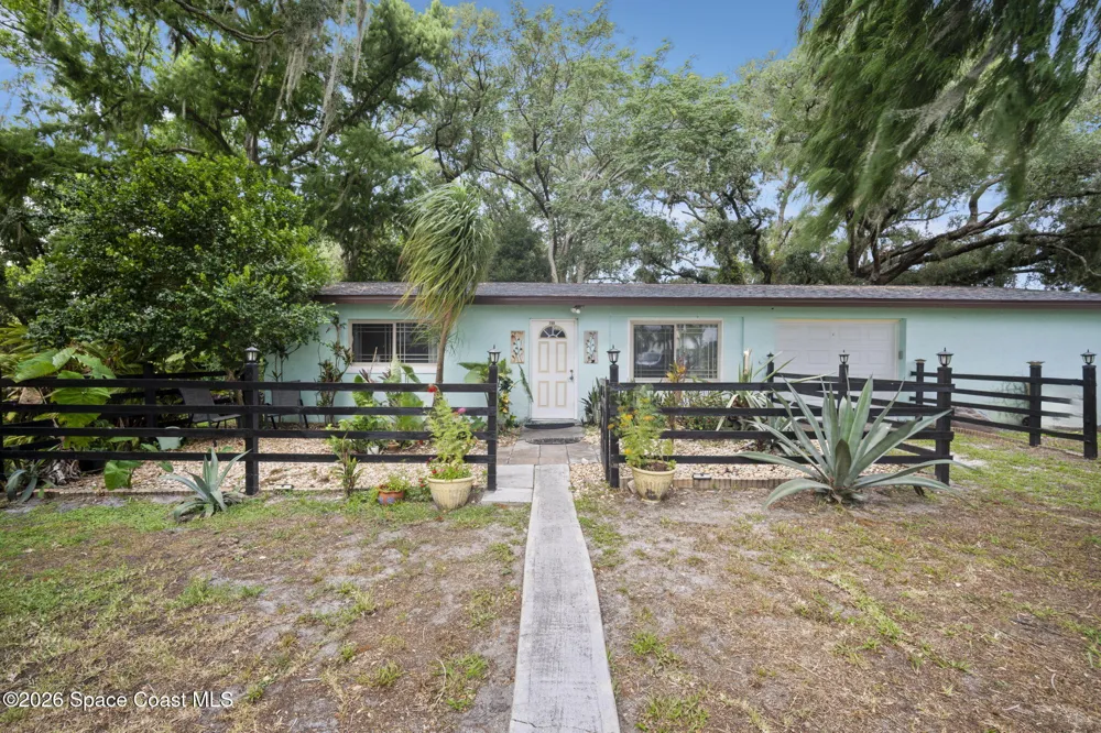 300 Orange Avenue St. Cloud, FL 34769