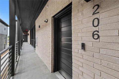 3319 SE MP PARKWAY #206