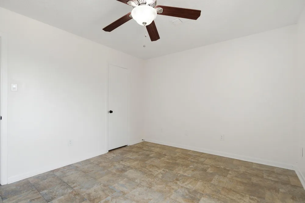 931 Private Road 5140 Grapeland, TX 75844