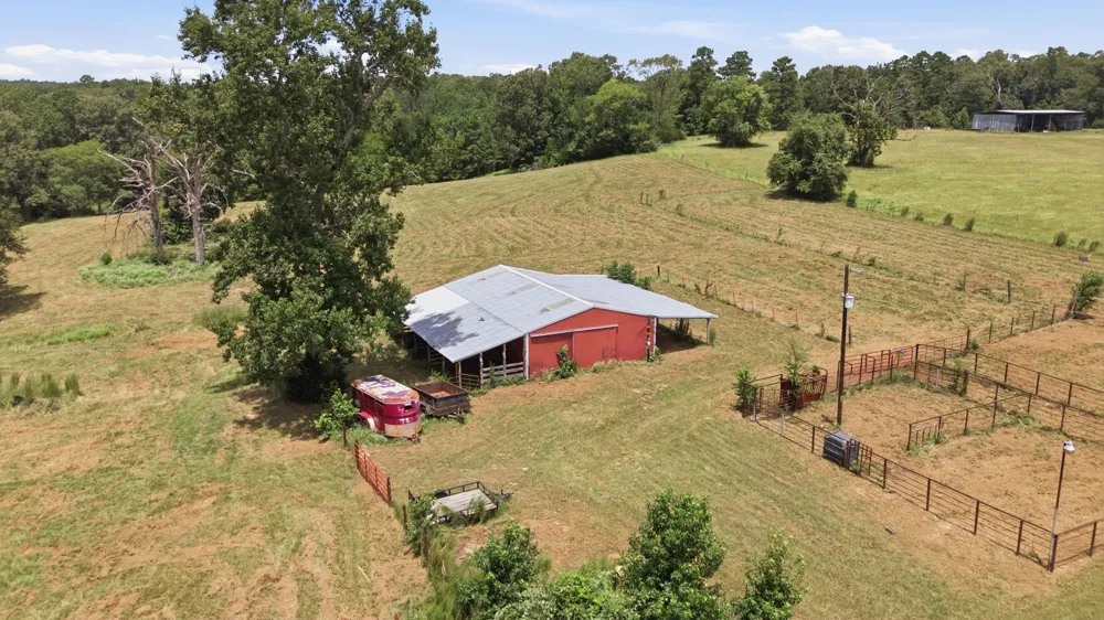 931 Private Road 5140 Grapeland, TX 75844
