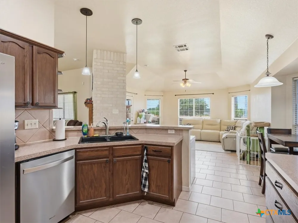 1200 Lancelot Drive Harker Heights, TX 76548