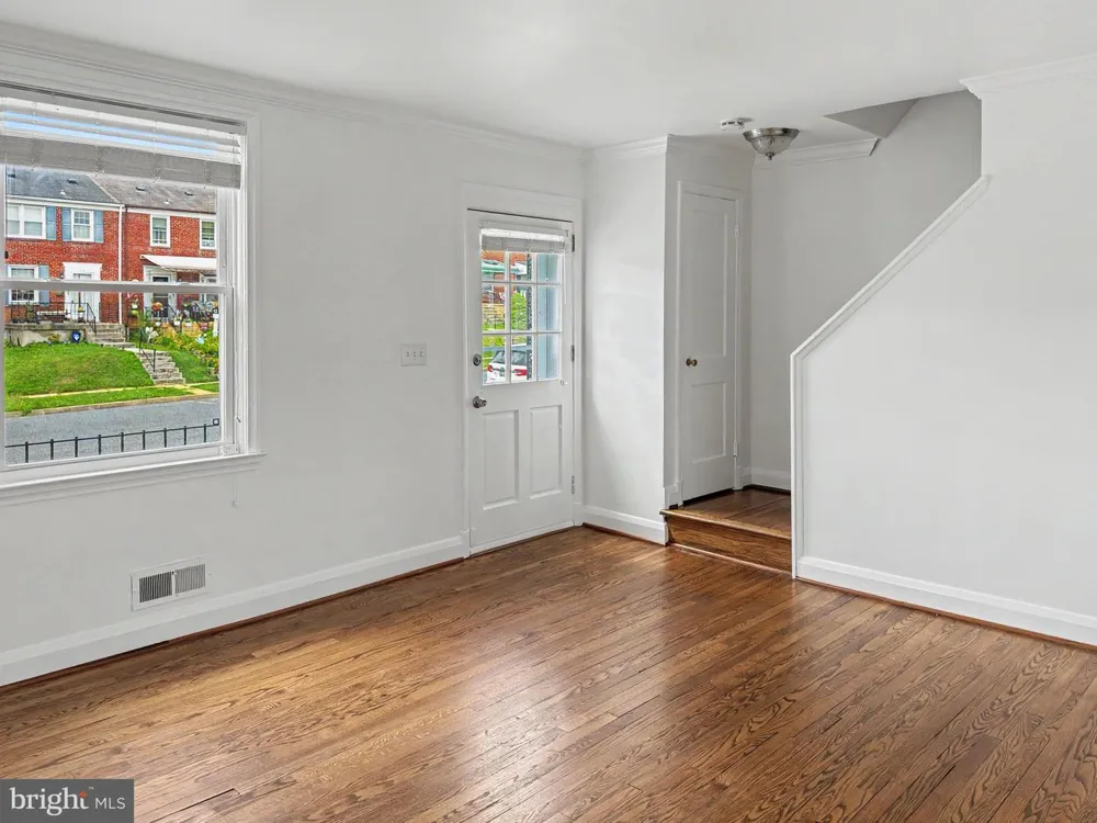 211 CHERRYDELL ROAD Catonsville, MD 21228